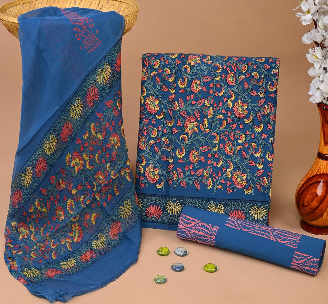 Cotton Suit With Chiffon Dupatta